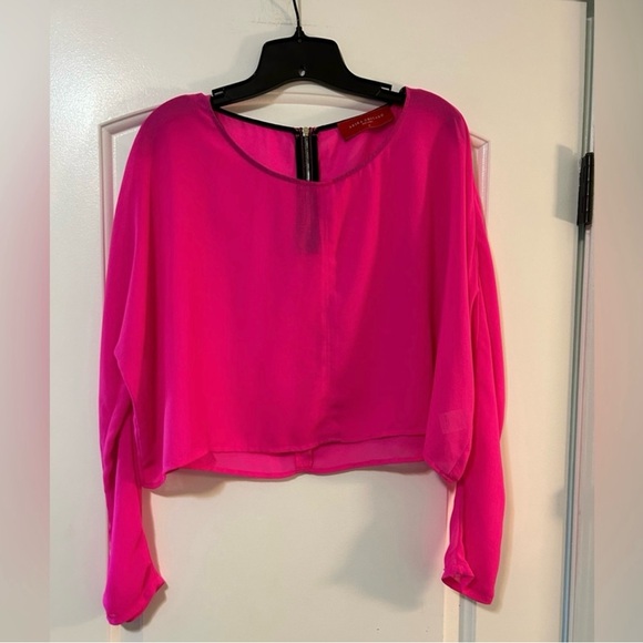AKIRA Tops - Pink Sheer Cropped Top - M